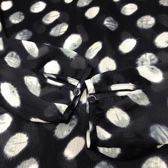 04 Navy Polka Dot Blouse Size 4-6 Tie Neck Sheer - Picture 8 of 10